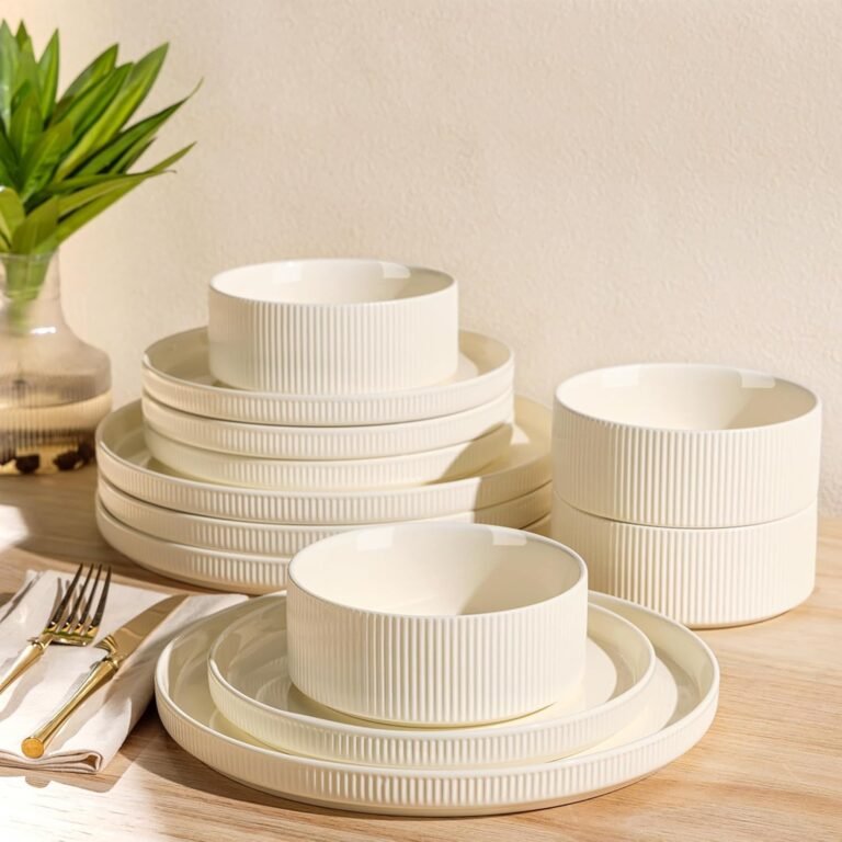 Lightweight Beige Ceramic Dinnerware Set (12 pieces/4 servings)