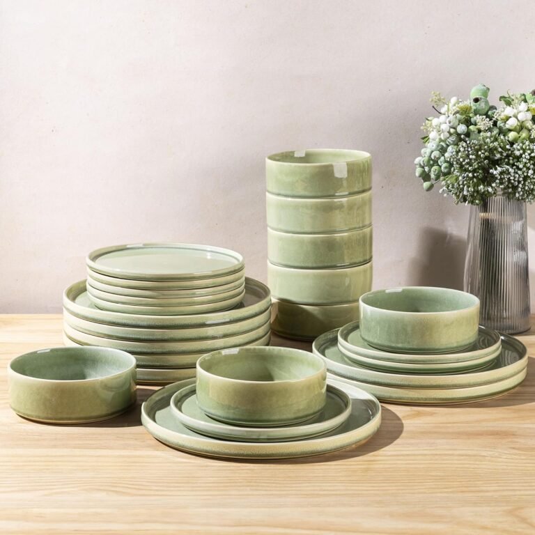 Handmade Reactive Glaze Ceramic Dinnerware Set (24 pieces/8 servings)